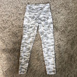 AE Leggings